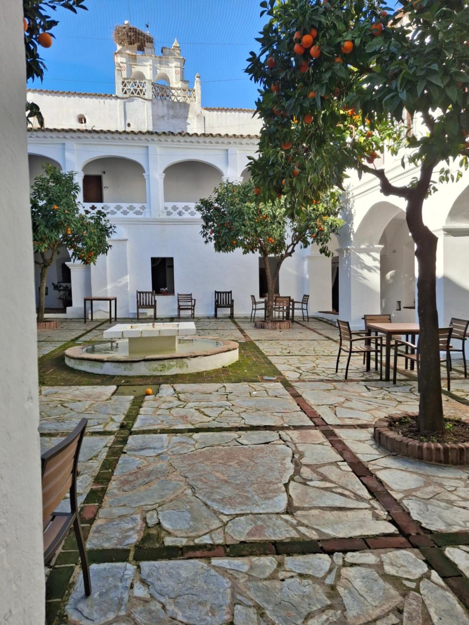 Hotel Hospederia Convento De La Parra, 06176 (Adults Only) La Parra  Exterior foto