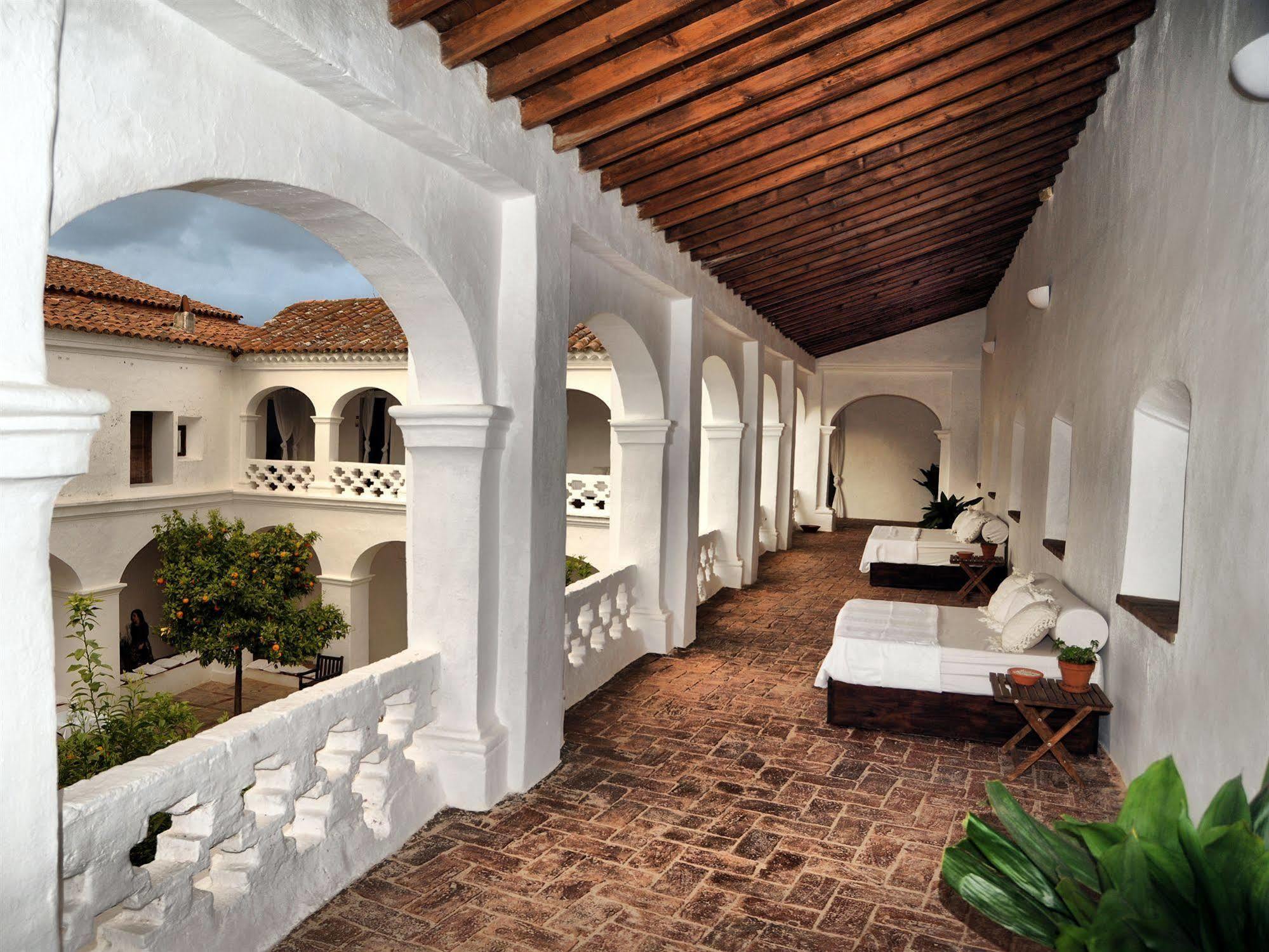 Hotel Hospederia Convento De La Parra, 06176 (Adults Only) La Parra  Exterior foto