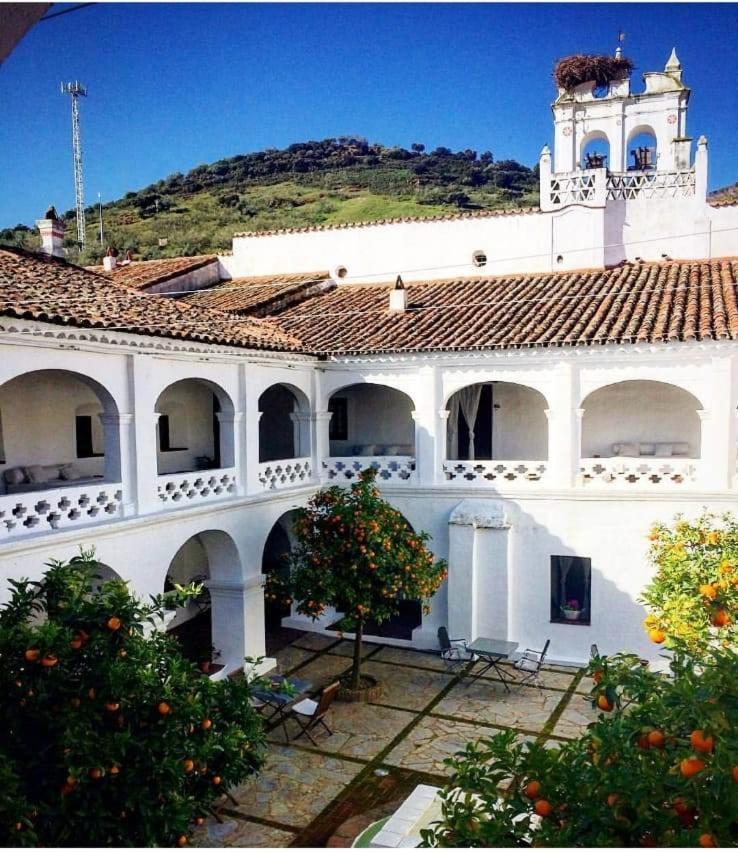 Hotel Hospederia Convento De La Parra, 06176 (Adults Only) La Parra  Exterior foto